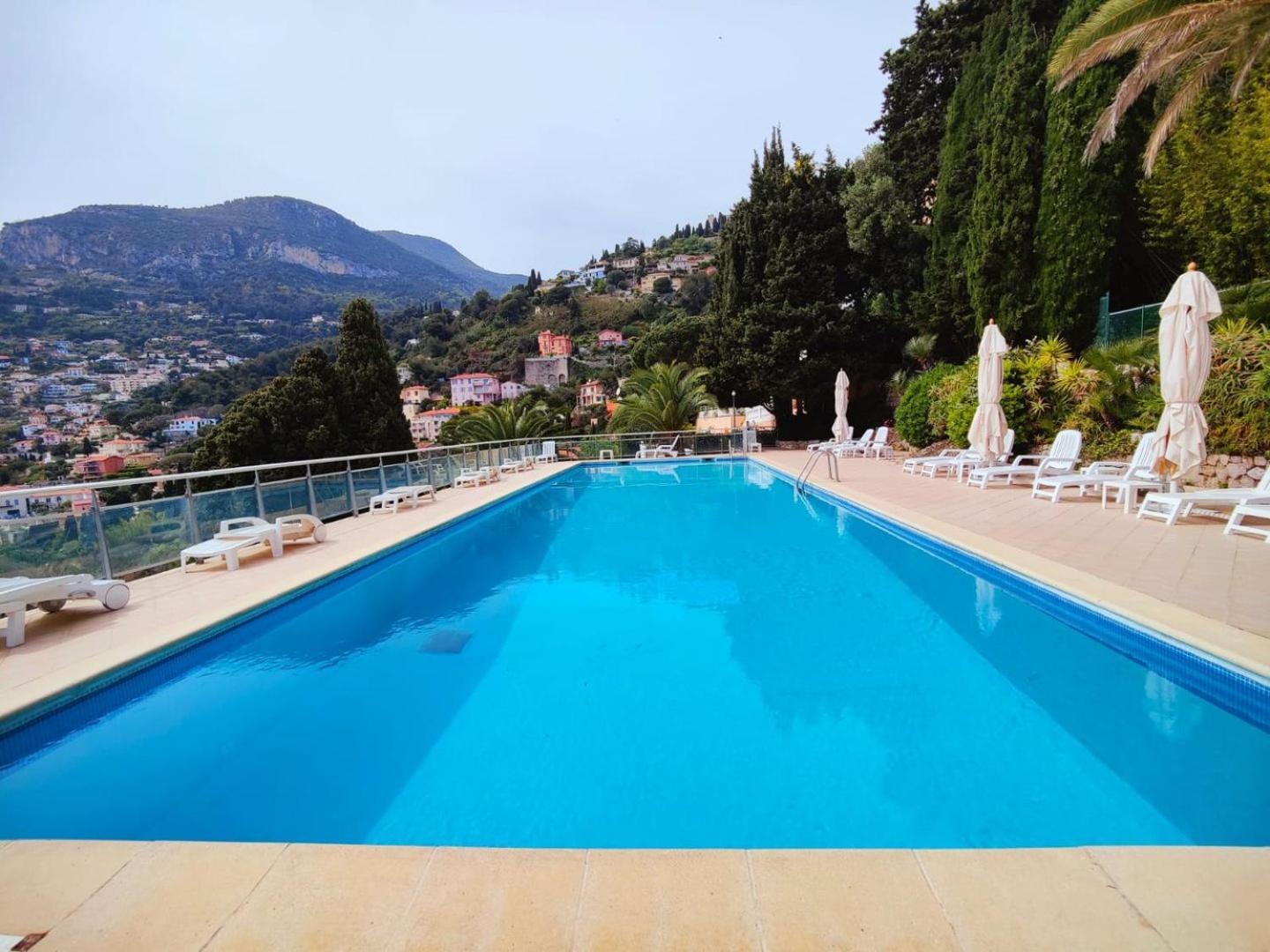 Le Coq Massolin Roquebrune-Cap-Martin Bagian luar foto
